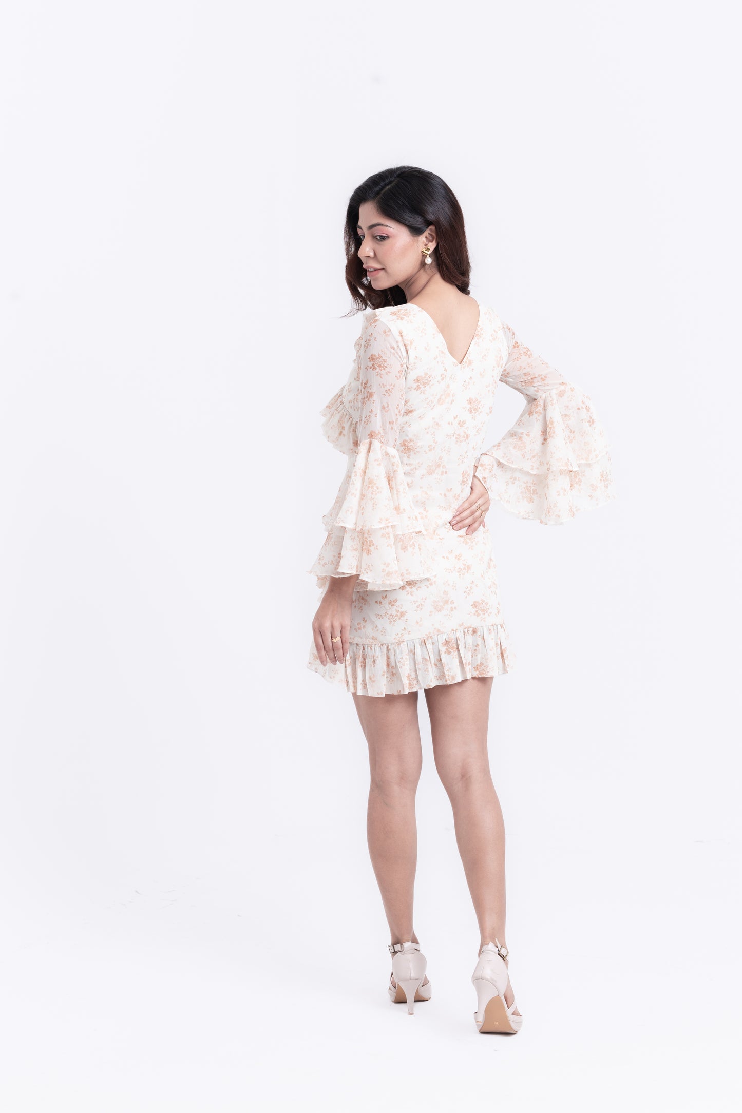 Bell Sleeve Beauty Ivory Short Dress