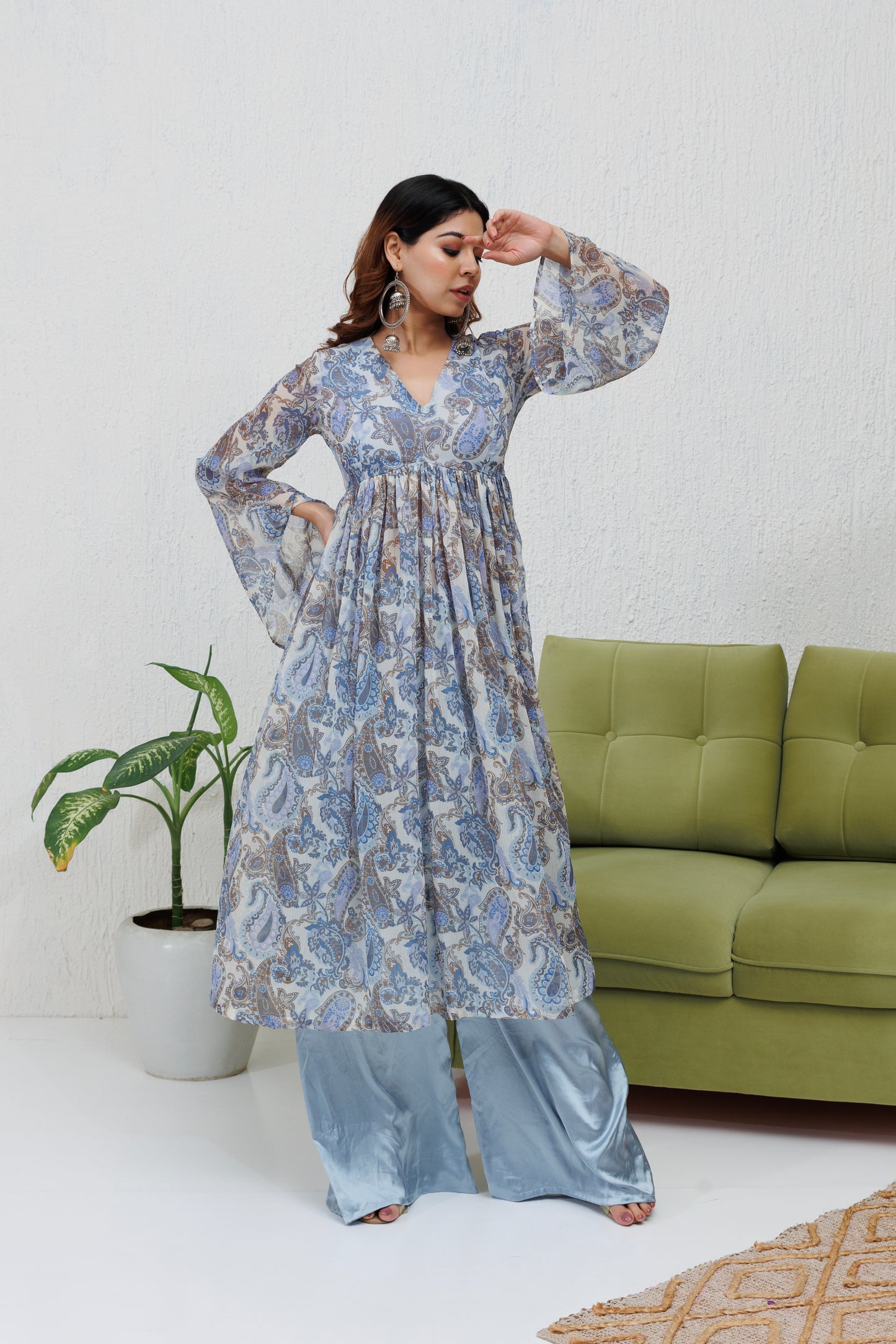 Mystique Melange: Blue printed Naayra set