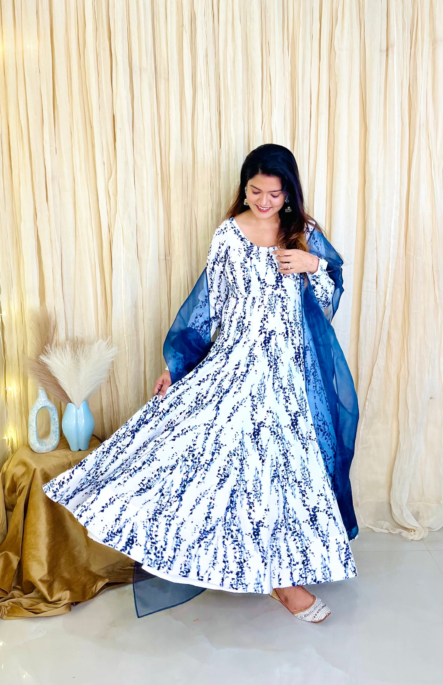 Graceful White Georgette Anarkali