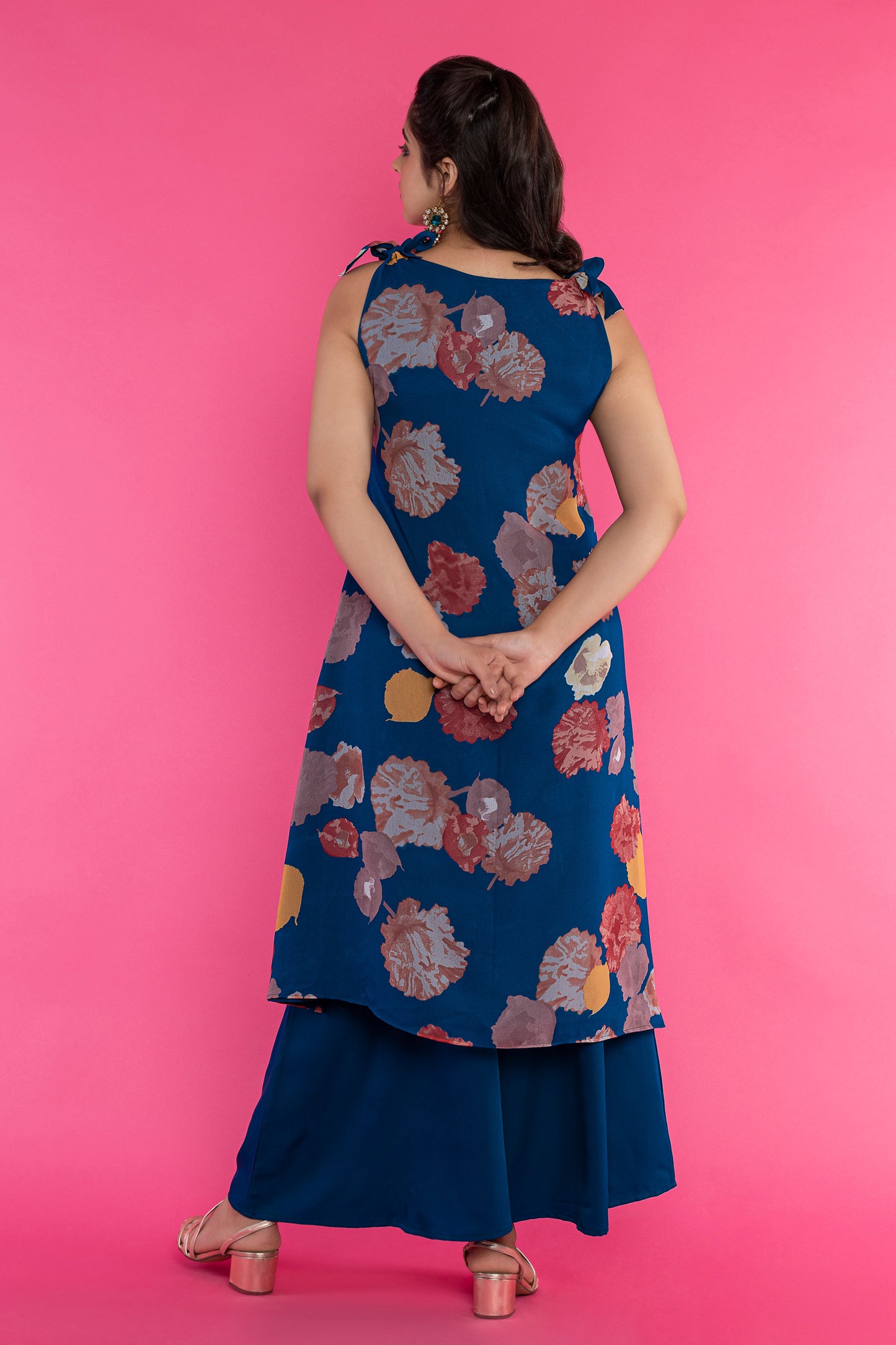 Peacock blue shoulder knotted kurti set