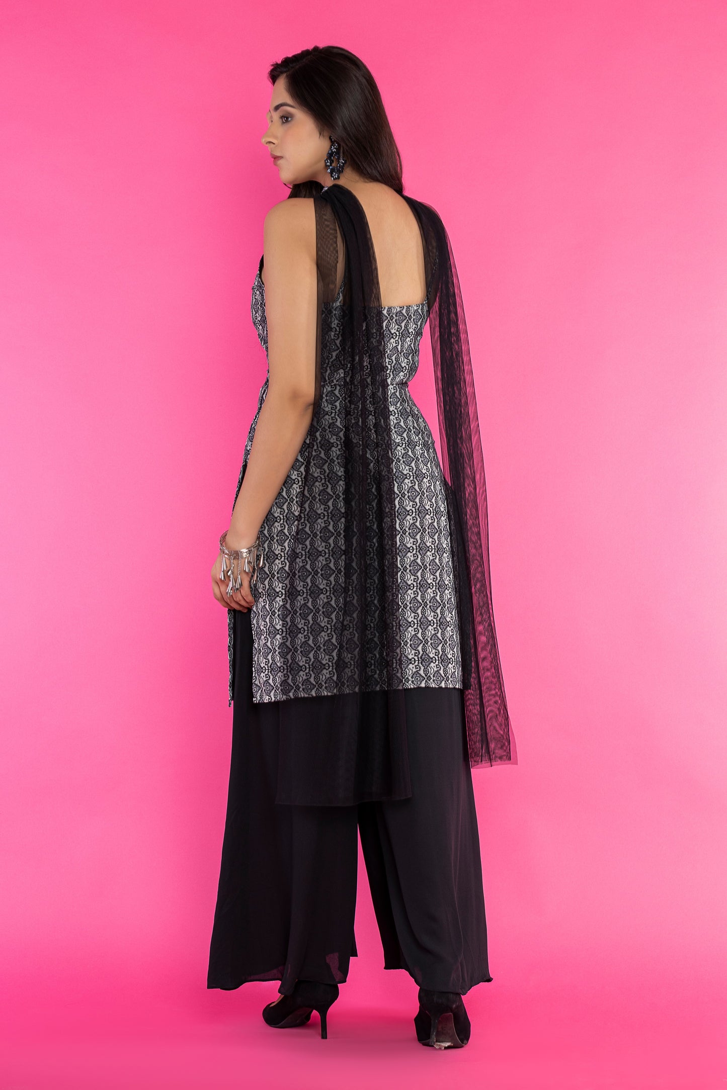 Black printed spaghetti kurti set
