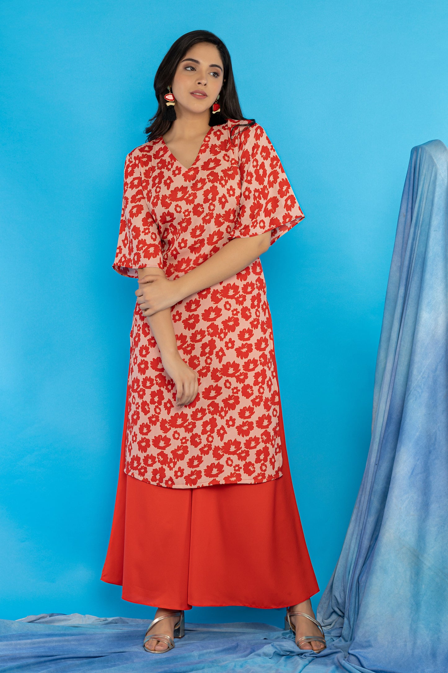 Red floral printed flared sleeves kurti set