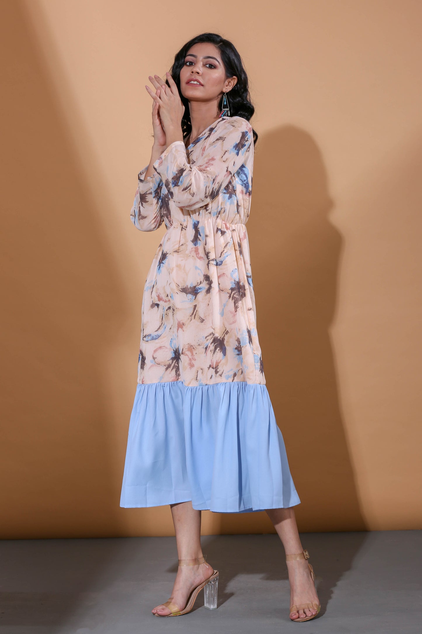Adhikam - Beige printed midi-dress