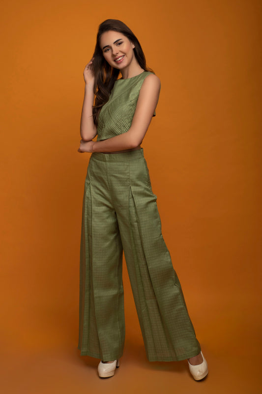 Pleated crop top and pant set